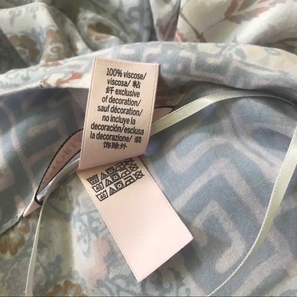 Pool Cover Up - Picture 6 of 6